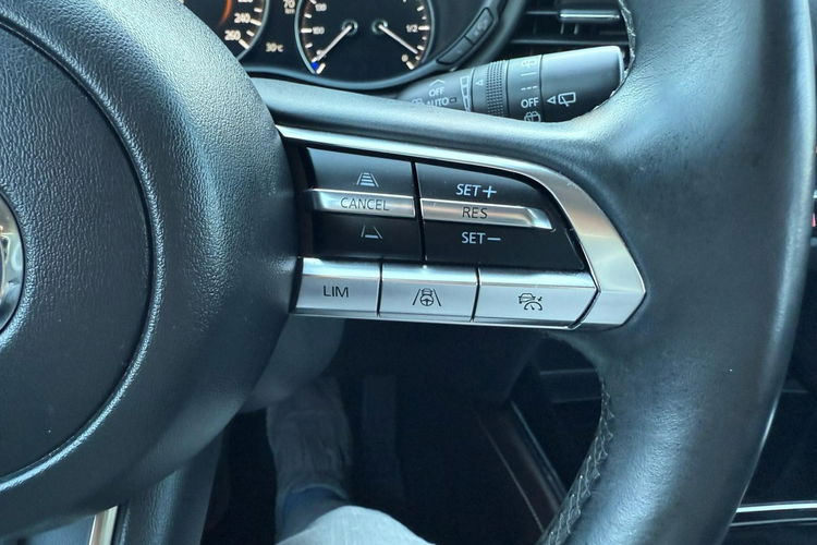 Mazda CX-30 navi, klimatronic, gwarancja zdjęcie 18