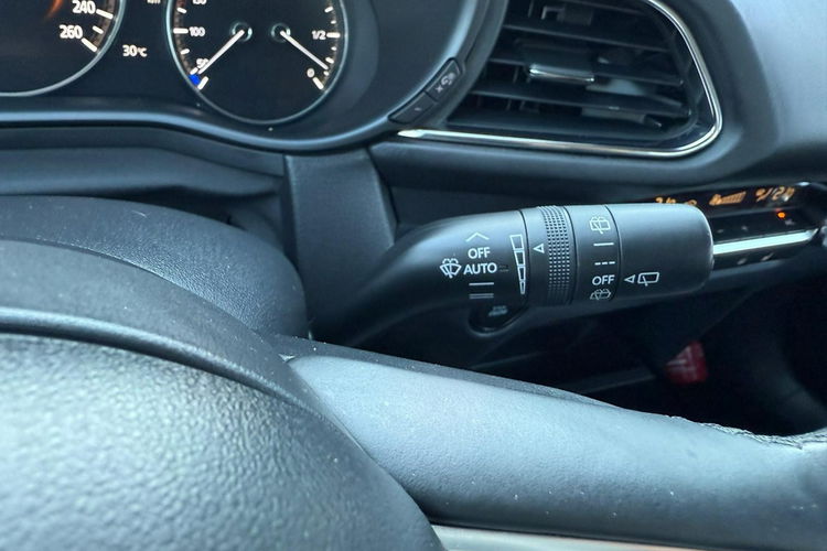 Mazda CX-30 navi, klimatronic, gwarancja zdjęcie 21