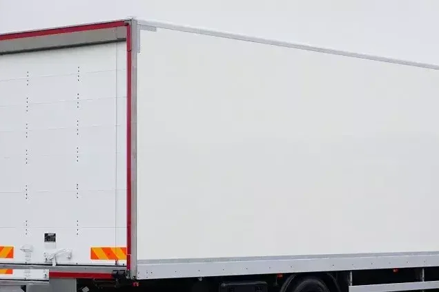 DAF ZABUDOWA / KONTENER / ROLETA / DŁ. 7,7 M zdjęcie 1