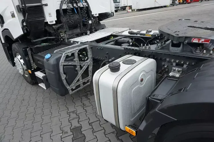 Renault / T 440 / EURO 6 / ACC / SILNIK 13 L / HYDRAULIKA zdjęcie 10