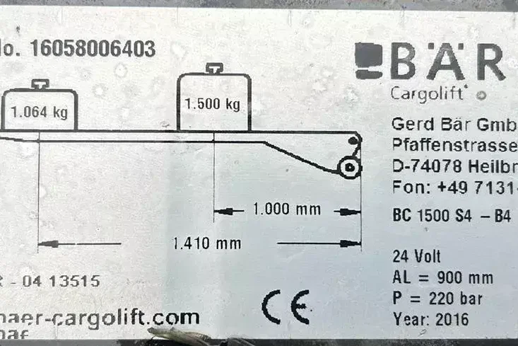 Renault ZABUDOWA / SRZYNIOWA + WINDA / DŁ. 7,15 M zdjęcie 9
