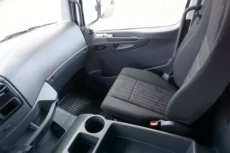 Mercedes ATEGO / 1524 / EURO 6 / CHŁODNIA + WINDA / 16 PALET / ŁAD. 7765KG zdjęcie 37