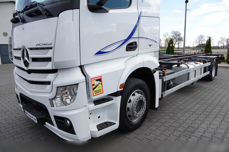 Mercedes ACTROS 1845  / BDF  / DO PRZEWOZU KONTENERÓW /  SPROWADZONY  zdjęcie 12