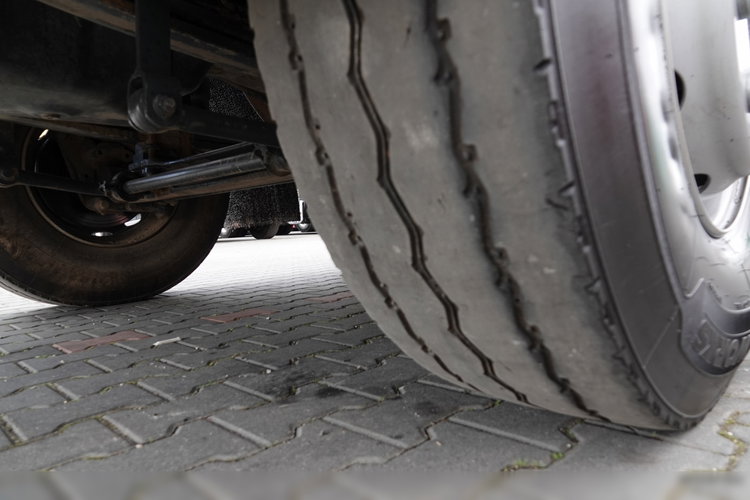 MAN DAF CF 85.410 / 8X4 / WYWROTKA 2 STR / MEILLER / BORDMATIC / HYDROBURTA / UAL SPROWADZONY zdjęcie 29