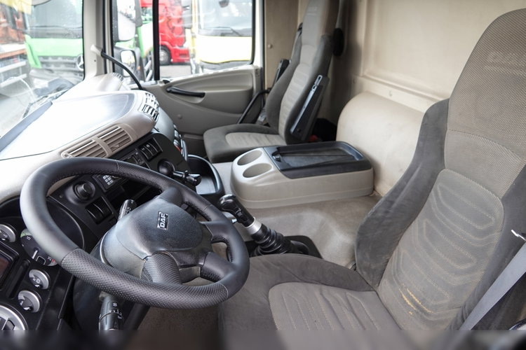 MAN DAF CF 85.410 / 8X4 / WYWROTKA 2 STR / MEILLER / BORDMATIC / HYDROBURTA / UAL SPROWADZONY zdjęcie 36