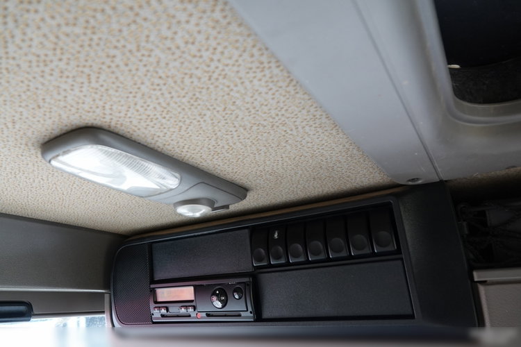 MAN DAF CF 85.410 / 8X4 / WYWROTKA 2 STR / MEILLER / BORDMATIC / HYDROBURTA / UAL SPROWADZONY zdjęcie 44