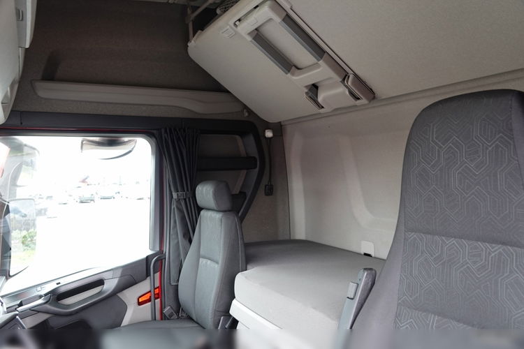 Scania R 450 / LOWDECK / MEGA / 2021 / PO ZŁOTYM KONTRAKCIE SERWISOWYM  zdjęcie 31