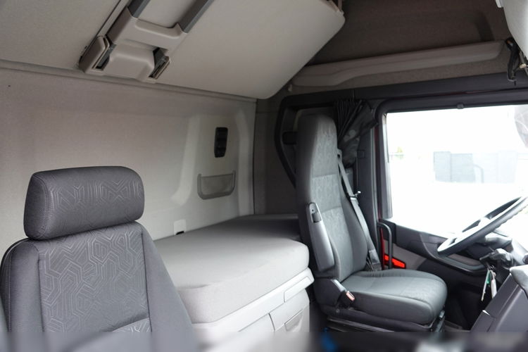 Scania R 450 / LOWDECK / MEGA / 2021 / PO ZŁOTYM KONTRAKCIE SERWISOWYM  zdjęcie 41