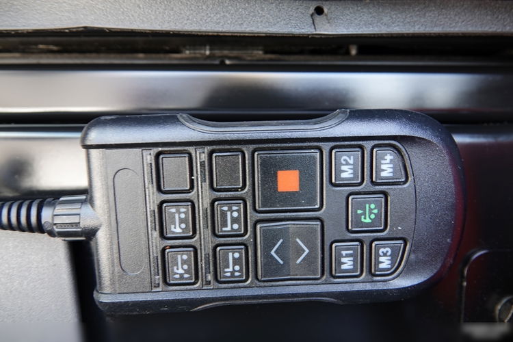Scania R 450 / RETARDER / KLIMA POSTOJOWA / OPONY 100 % / PO KONTRAKCIE SERWISOWYM zdjęcie 23
