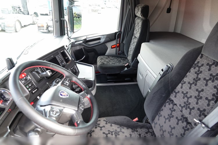 Scania R 500 / RETARDER / NISKA KABINA / FULL AIRMATIC / HYDRAULIKA / PO KONTRAKCIE SERWISOWYM zdjęcie 26