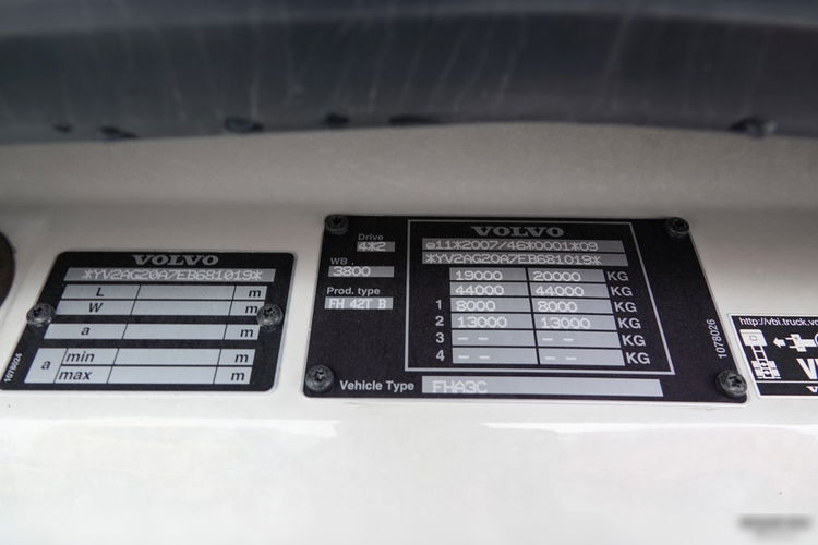 Volvo FH 460 / EEV /RETARDER / 743.000 KM / SPROWADZONY  zdjęcie 37