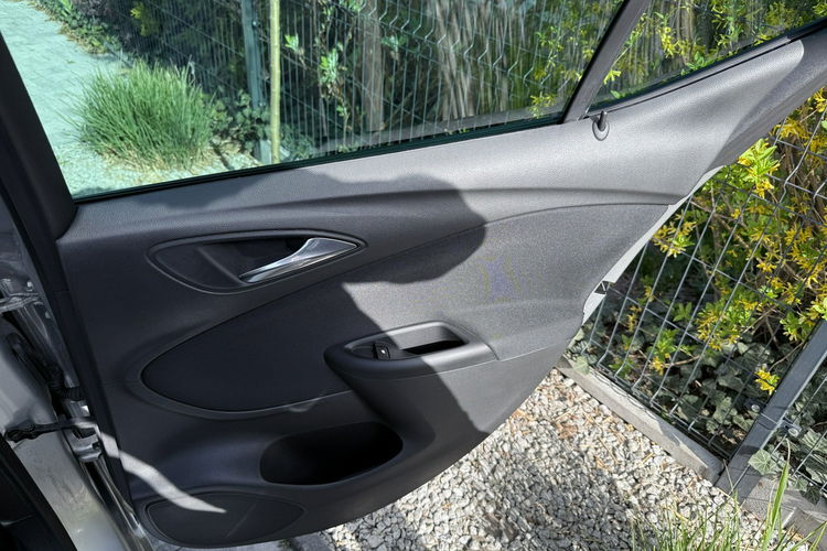 Opel Astra KRAJOWA - ZAREJSTROWANA UBEZPIECZONA zdjęcie 16