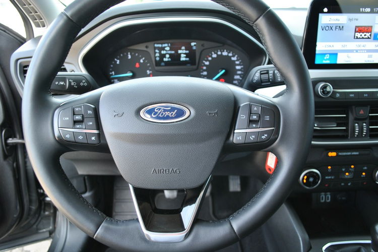 Focus Kombi Connected 1, 5 EcoBlue 120KM ASO Forda Gwarancja zdjęcie 18