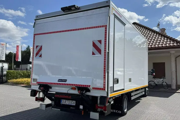 Iveco Daily 72C21 Mroźnia HI-MATIC Ściana Grodziowa Multitemperatura zdjęcie 21