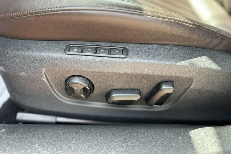 Skoda Superb Salon Polska, DSG, Niski Przebieg, Laurin & Klement zdjęcie 16