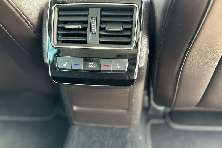 Skoda Superb Salon Polska, DSG, Niski Przebieg, Laurin & Klement zdjęcie 27
