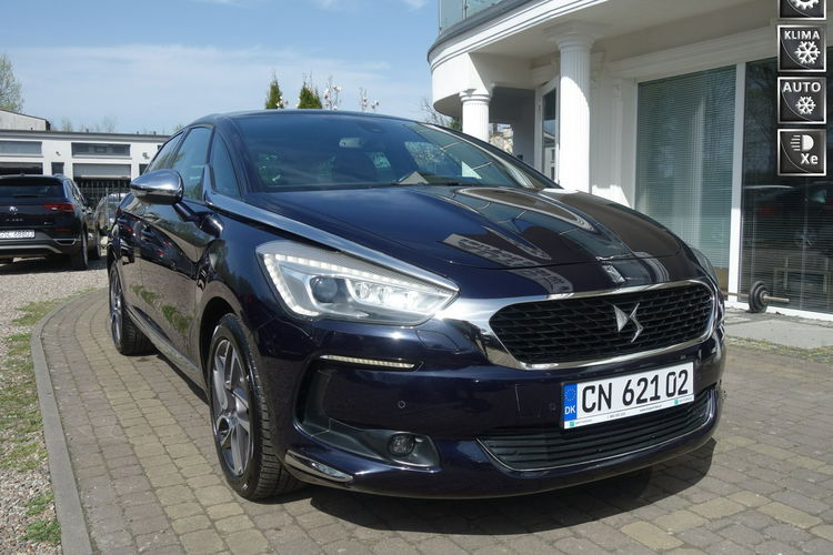 DS Automobiles DS 5 zdjęcie 1