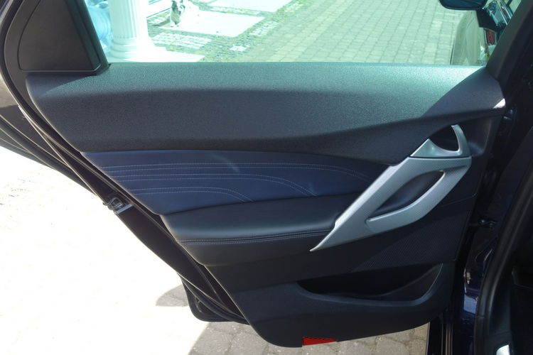 DS Automobiles DS 5 zdjęcie 10