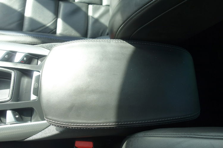 DS Automobiles DS 5 zdjęcie 22