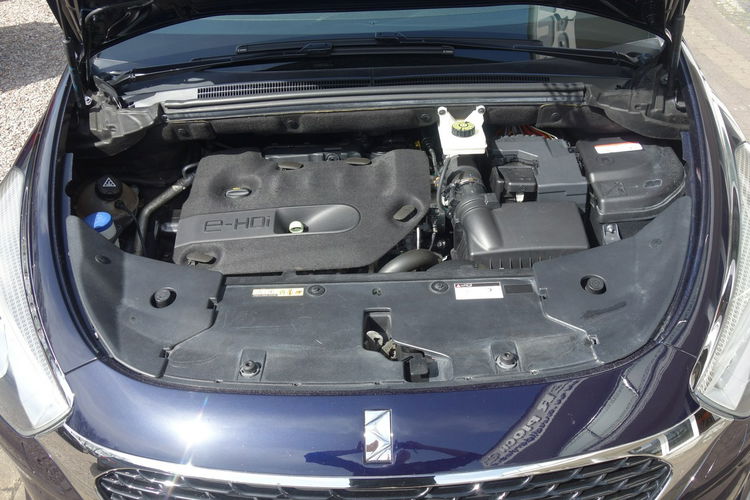 DS Automobiles DS 5 zdjęcie 39