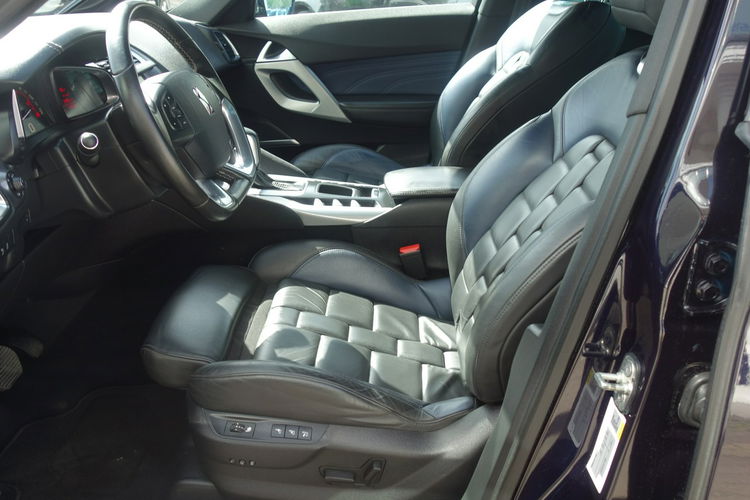 DS Automobiles DS 5 zdjęcie 7