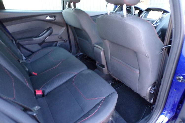 Ford Focus ST Line /Asystent /Navi /1, 5 /150KM /2017r /86000km zdjęcie 34