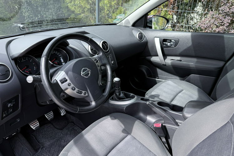 Nissan Qashqai Zadbany Bezwypadkowy Niski oryginalny przebieg zdjęcie 12