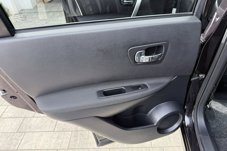 Nissan Qashqai Zadbany Bezwypadkowy Niski oryginalny przebieg zdjęcie 23