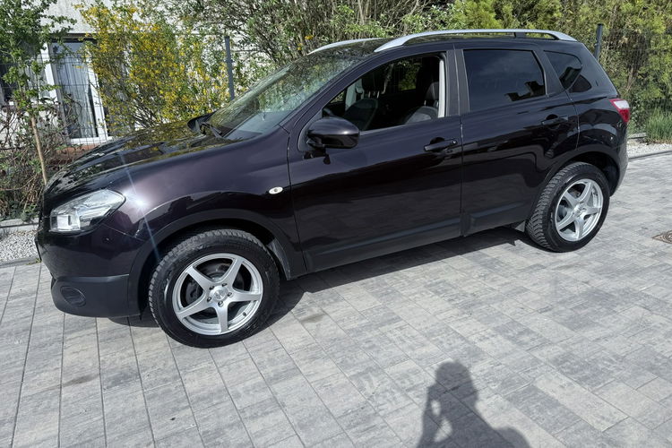 Nissan Qashqai Zadbany Bezwypadkowy Niski oryginalny przebieg zdjęcie 3