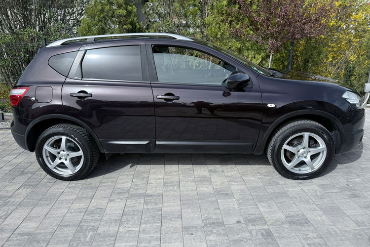 Nissan Qashqai Zadbany Bezwypadkowy Niski oryginalny przebieg zdjęcie 5