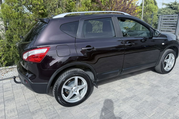Nissan Qashqai Zadbany Bezwypadkowy Niski oryginalny przebieg zdjęcie 6