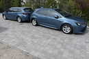 Toyota Corolla Hybryda niski przebieg oryginalny lakier zdjęcie 32