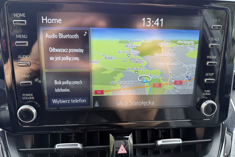 Toyota Corolla Hybryda niski przebieg oryginalny lakier zdjęcie 7