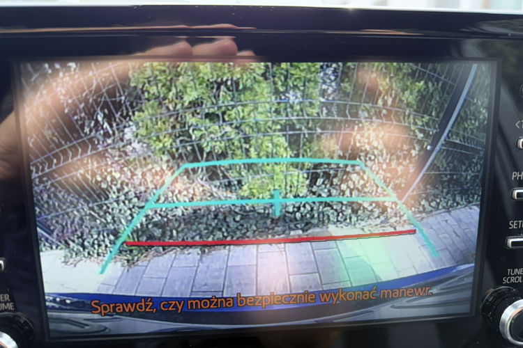 Toyota Corolla Hybryda niski przebieg oryginalny lakier zdjęcie 8