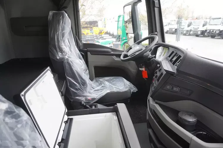 MAN TGX 26.400 / Nowa izoterma Plandex 23 palety / GWARANCJA zdjęcie 28