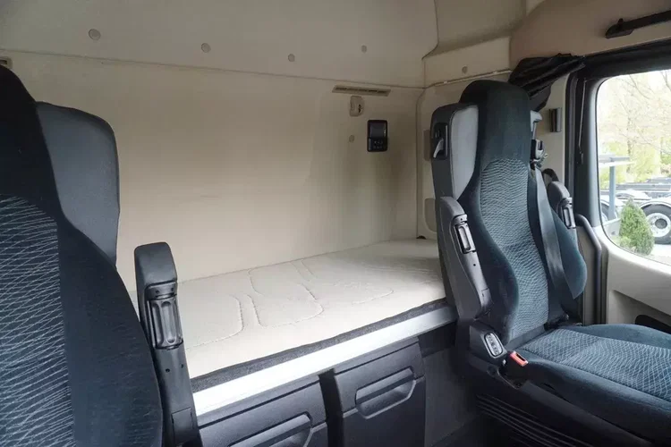 Mercedes Actros 2545 / 2021 / Firanka 18 EPAL / kab. sypialna zdjęcie 27