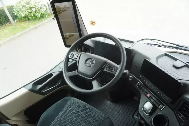 Mercedes Actros 2545 / 2021 / BDF / kab. sypialna zdjęcie 19