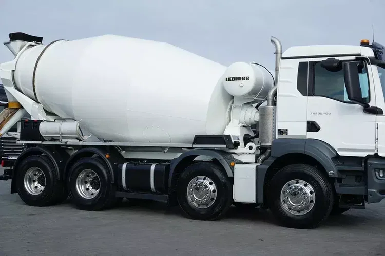MAN TGS / 32.430 / E 6 / BETONOMIESZARKA / 8 X 4 zdjęcie 16