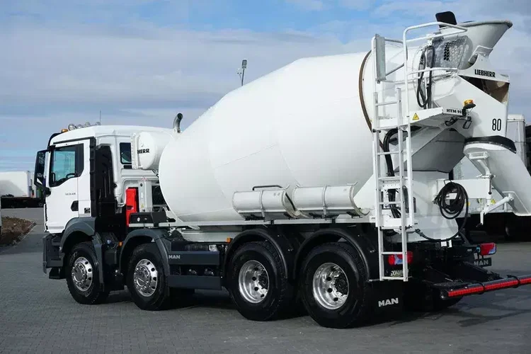 MAN TGS / 32.430 / E 6 / BETONOMIESZARKA / 8 X 4 zdjęcie 29