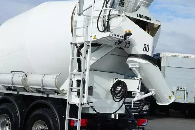 MAN TGS / 32.430 / E 6 / BETONOMIESZARKA / 8 X 4 zdjęcie 30