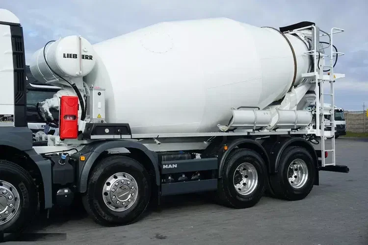 MAN TGS / 32.430 / E 6 / BETONOMIESZARKA / 8 X 4 zdjęcie 36