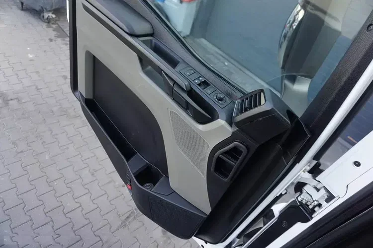 MAN TGS / 32.430 / E 6 / BETONOMIESZARKA / 8 X 4 zdjęcie 39