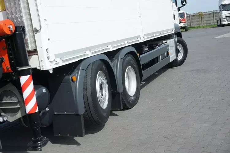 MAN TGS / 26.400 / 6 X 2 / SKRZYNIOWY + HDS / PALFINGER PK 22002 / OŚ SKRĘTNA zdjęcie 19