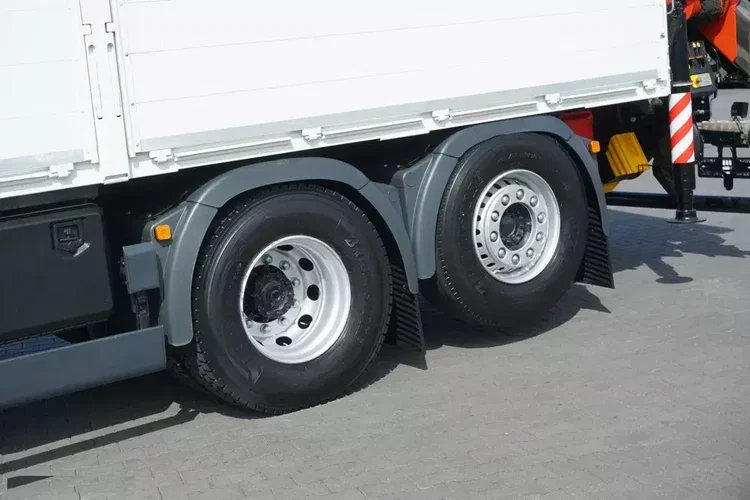 MAN TGS / 26.400 / 6 X 2 / SKRZYNIOWY + HDS / PALFINGER PK 22002 / OŚ SKRĘTNA zdjęcie 21