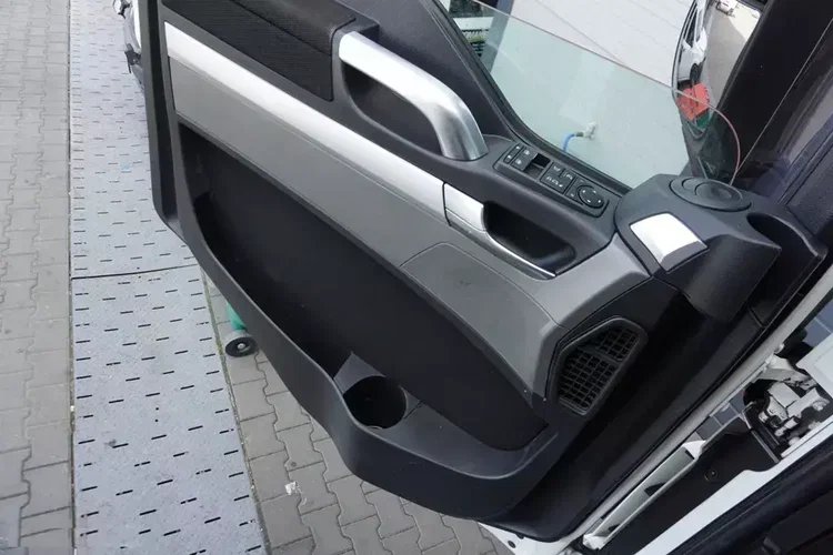 MAN TGS / 26.400 / 6 X 2 / SKRZYNIOWY + HDS / PALFINGER PK 22002 / OŚ SKRĘTNA zdjęcie 38