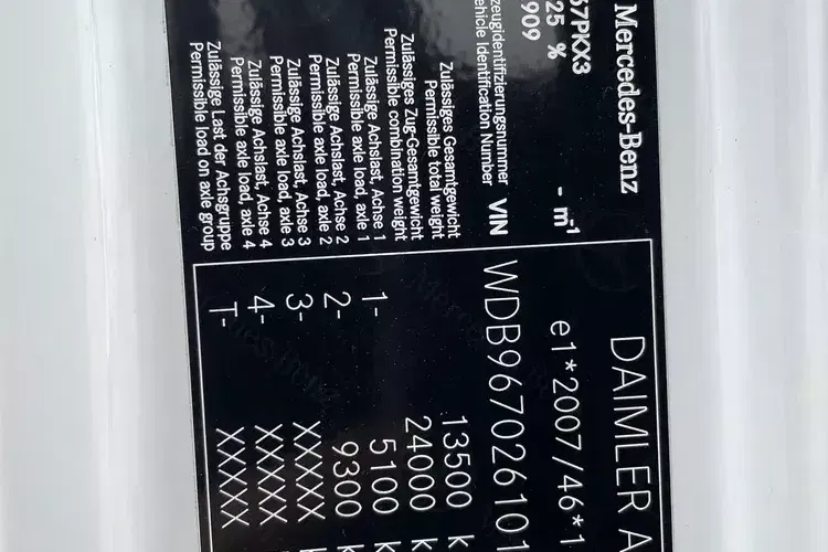Mercedes ATEGO 1324/ Ładownośc 7, 5 tony/ kontener 6.2m zdjęcie 10
