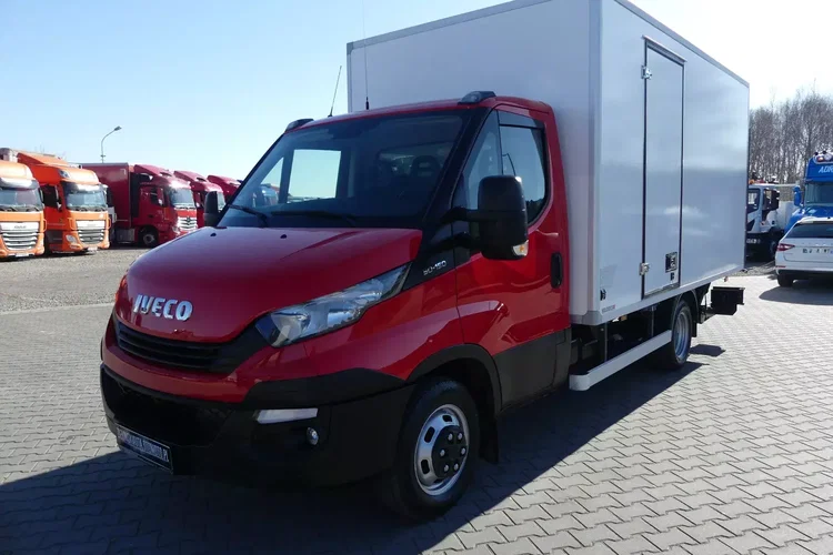 Iveco DAILY 50C15 / KONTENER + WINDA / SUPER STAN / 3 LITRY/ zdjęcie 2