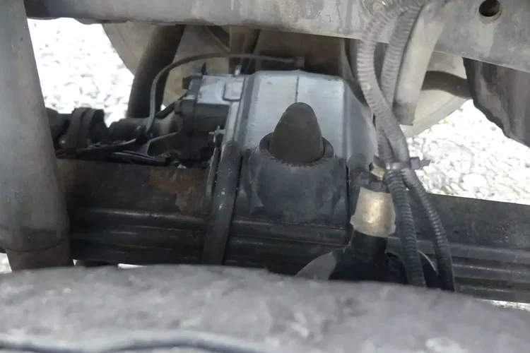 Mercedes AXOR 1828 4x4 / WYWROTKA + HDS HIAB 10.3 m / SKŁADANY W Z / zdjęcie 13