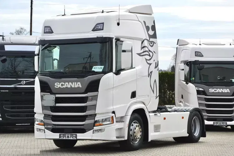 Scania R450 RETARDER | ADR | STANDARD | NAWIGACJA | 2 ŁÓŻKA | 1.300 L | MIĘDZYOSIE zdjęcie 1