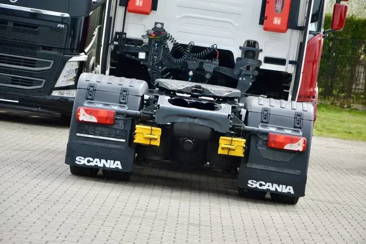 Scania R450 RETARDER | ADR | STANDARD | NAWIGACJA | 2 ŁÓŻKA | 1.300 L | MIĘDZYOSIE zdjęcie 7